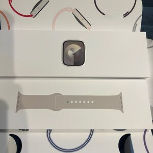 APPLE Watch Series 9 45mm Starlight Al Star SB S/M GPS